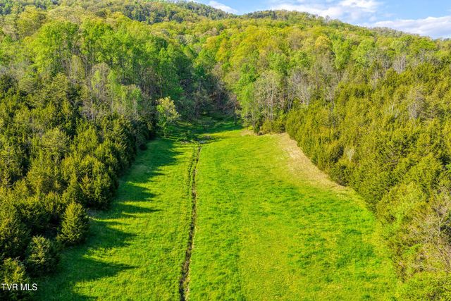336 Cloud Creek Road, Rogersville, TN 37857