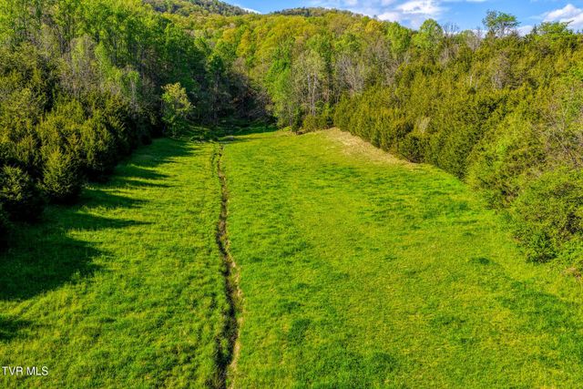 336 Cloud Creek Road, Rogersville, TN 37857