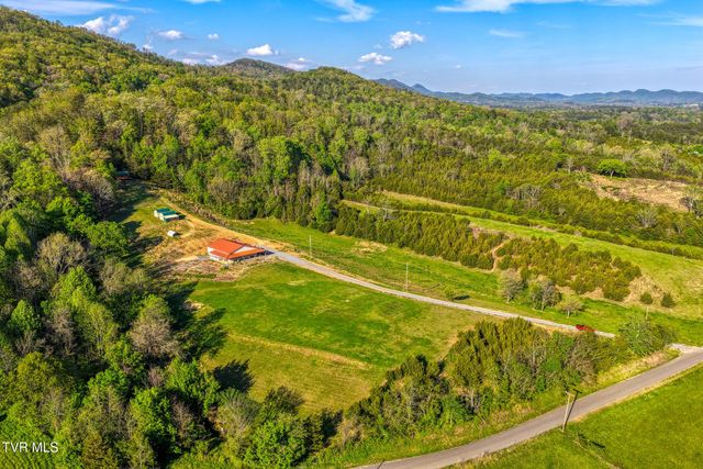 336 Cloud Creek Road, Rogersville, TN 37857