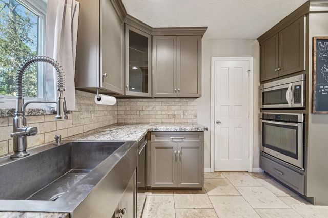 6219 Elmgrove Road, Spring, TX 77389