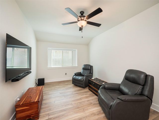 122 Biscayne Bay BND, Kyle, TX 78640