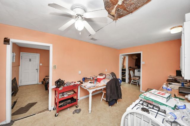 1909 Brooks Avenue, Rosenberg, TX 77471