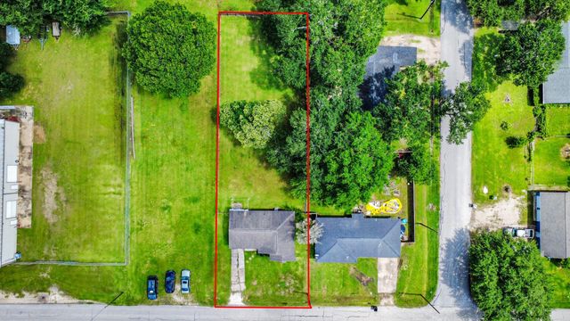 1909 Brooks Avenue, Rosenberg, TX 77471