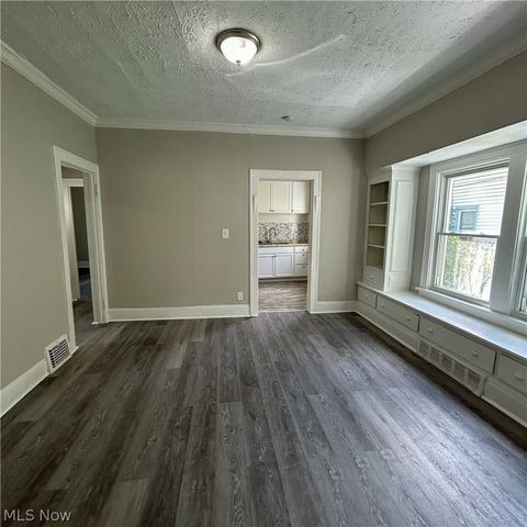 3415 E 113th Street, Cleveland, OH 44104