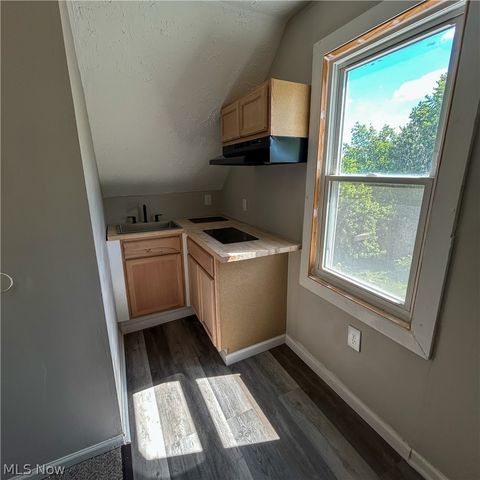 3415 E 113th Street, Cleveland, OH 44104