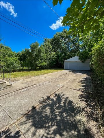 3415 E 113th Street, Cleveland, OH 44104