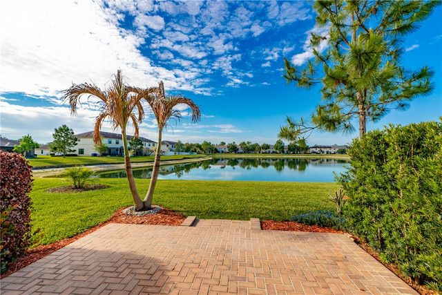 9848 E Villa Circle, Vero Beach, FL 32966