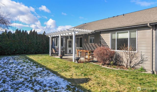 1426 Copper Loop, East Wenatchee, WA 98802