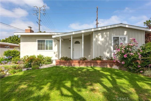 1401 Hackett Avenue, Long Beach, CA 90815