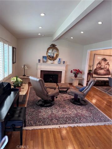 1401 Hackett Avenue, Long Beach, CA 90815