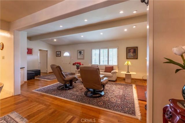 1401 Hackett Avenue, Long Beach, CA 90815