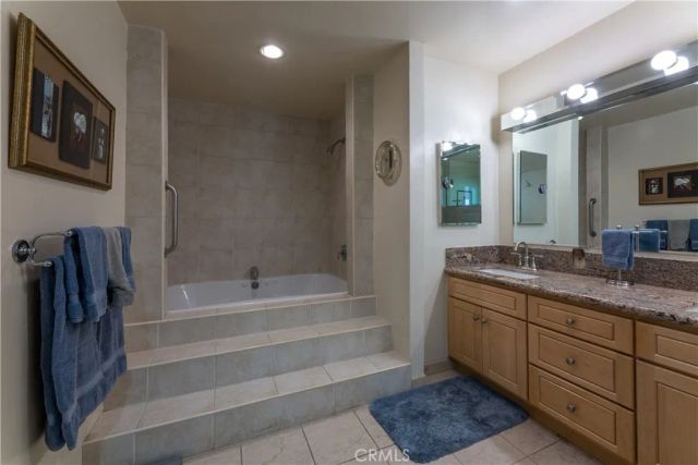 1401 Hackett Avenue, Long Beach, CA 90815