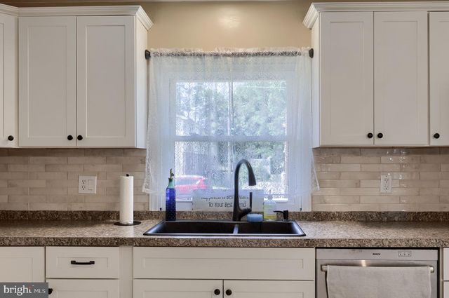 21 EAST STREET, Mount Holly Springs, PA 17065