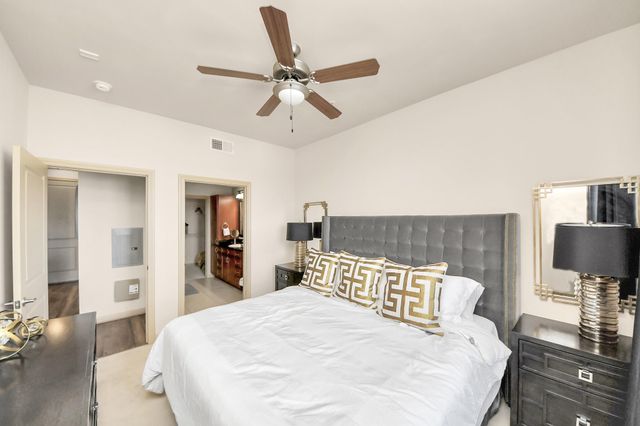 6363 San Felipe Street 340, Houston, TX 77057