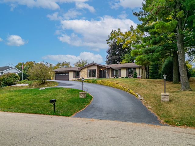 437 Edgewood Lane, Belvidere, IL 61008