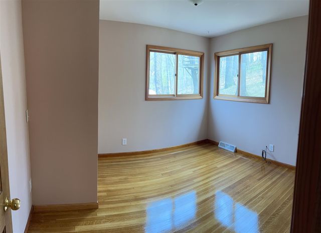 2550 Bewell Avenue, Lowell, MI 49331