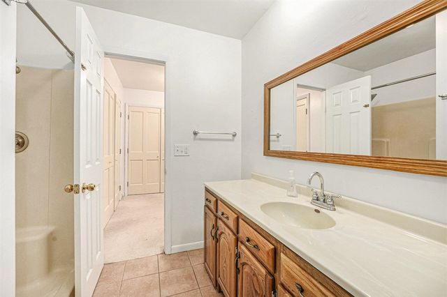 2550 Bewell Avenue, Lowell, MI 49331