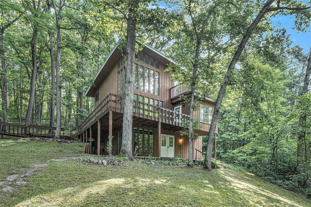 2550 Bewell Avenue, Lowell, MI 49331