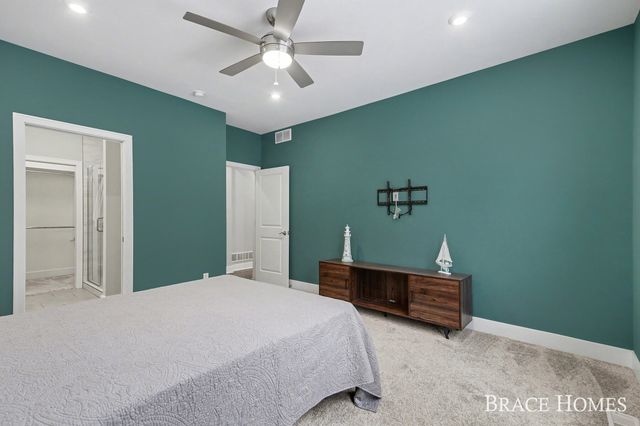 14696 Pine Dew Drive, Grand Haven Twp, MI 49417