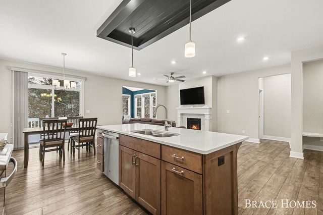 14696 Pine Dew Drive, Grand Haven Twp, MI 49417