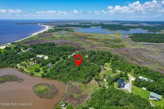 5138 Pointset Avenue, Bay Saint Louis, MS 39520