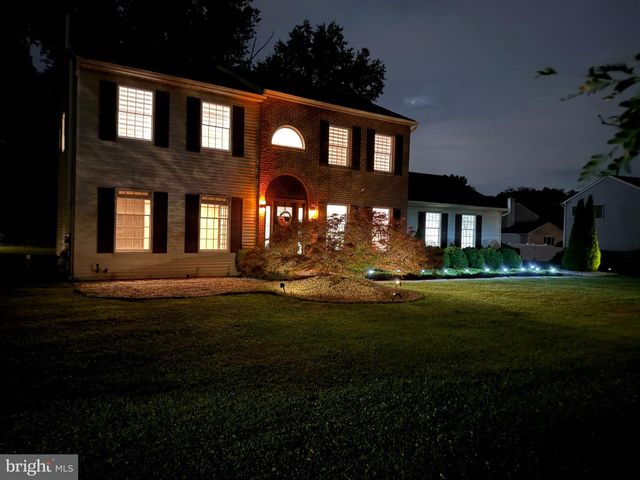 2460 BANNERSTONE DR, Quakertown, PA 18951