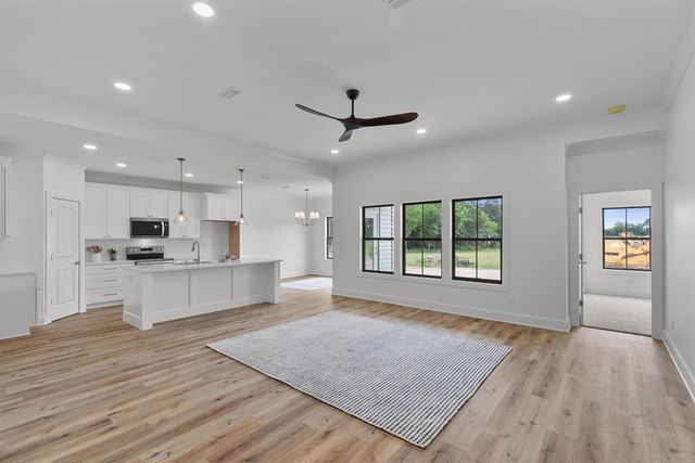 174 Oscar Godwin Road, Dothan, AL 36301