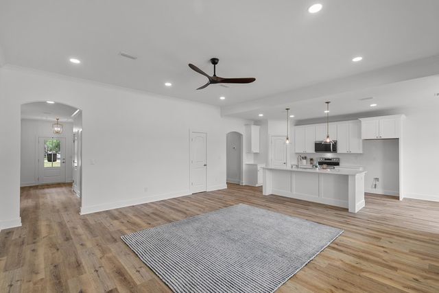 174 Oscar Godwin Road, Dothan, AL 36301