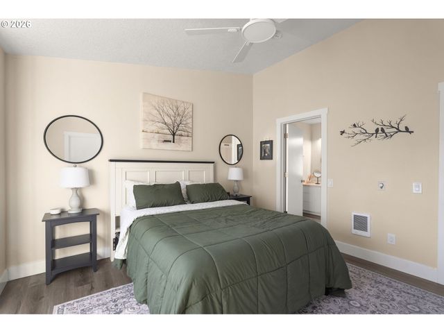 13193 Sw RAPTOR Pl, Tigard, OR 97223