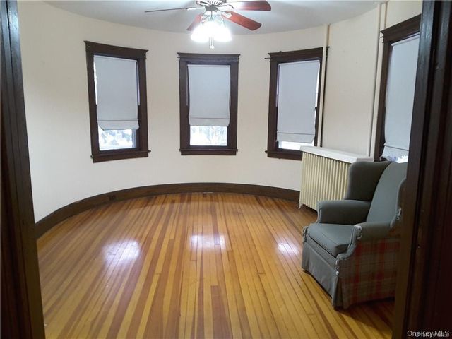 80 N Main Street, Monroe, NY 10950