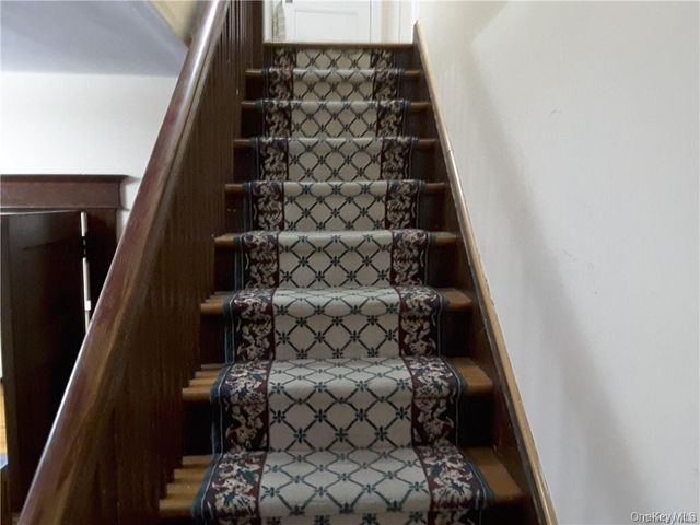 80 N Main Street, Monroe, NY 10950