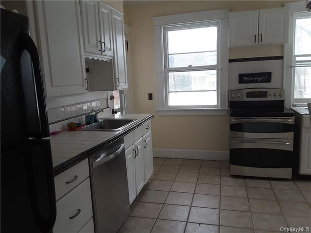 80 N Main Street, Monroe, NY 10950