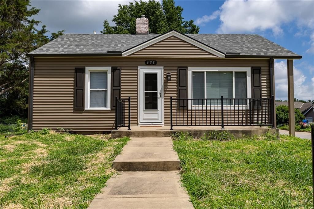 638 E Mill Street, Liberty, MO 64068