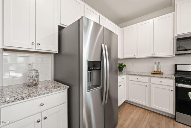 1121 Garrow Drive, Holly Springs, NC 27540