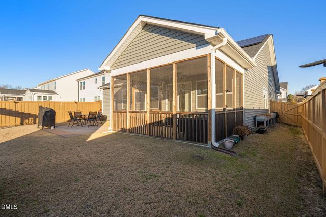 1121 Garrow Drive, Holly Springs, NC 27540