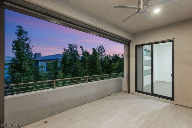 15 Gemstar Lane, Las Vegas, NV 89135