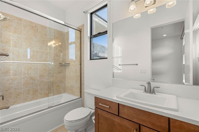 15 Gemstar Lane, Las Vegas, NV 89135