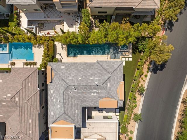 15 Gemstar Lane, Las Vegas, NV 89135