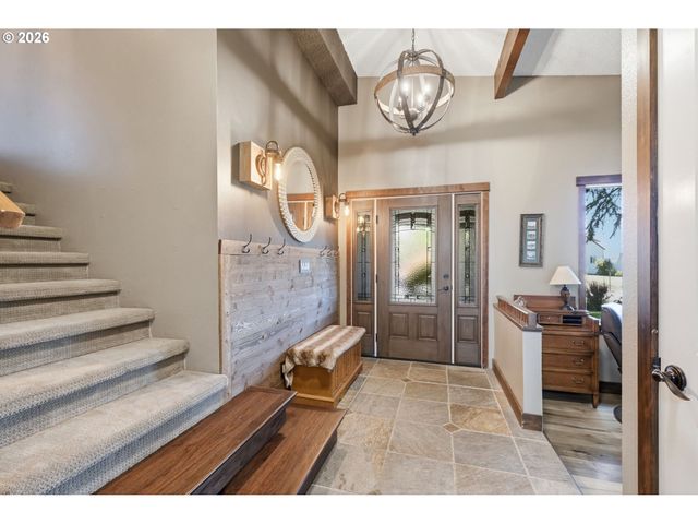 426 CARTHAGE Ave, Eugene, OR 97404