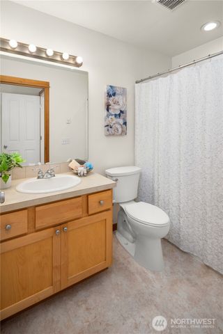 5614 Fauntleroy Way SW, Seattle, WA 98136