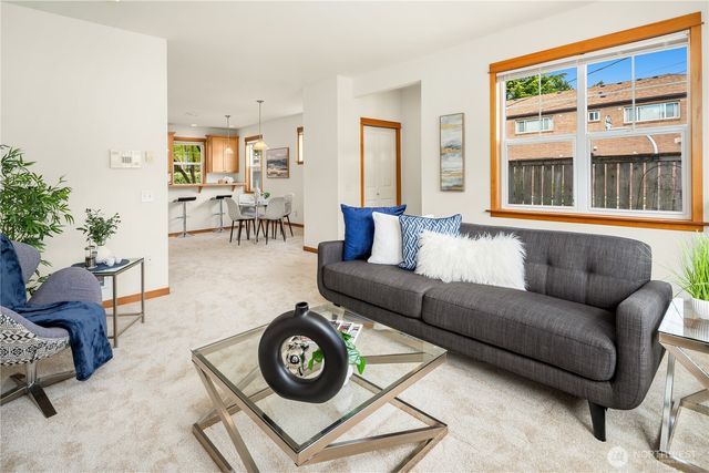5614 Fauntleroy Way SW, Seattle, WA 98136