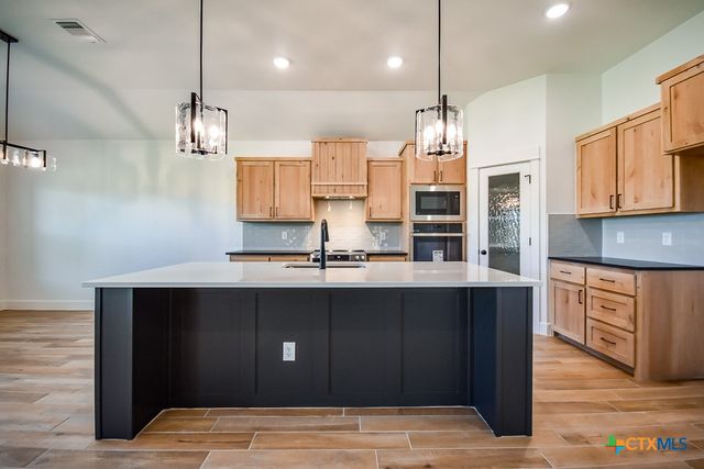 8702 Kayla Christine Drive, Killeen, TX 76542