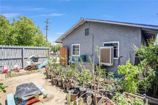 16853 Forrest, Victorville, CA 92395