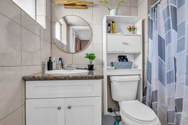 10730 Filey Lane, Houston, TX 77013