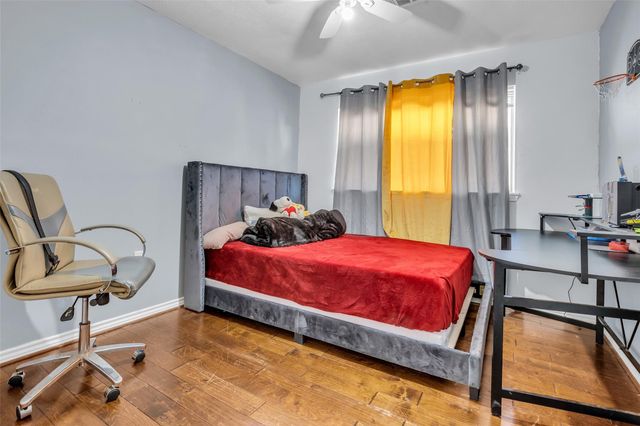 10730 Filey Lane, Houston, TX 77013