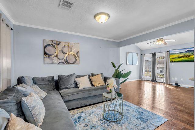 10730 Filey Lane, Houston, TX 77013