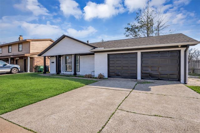 10730 Filey Lane, Houston, TX 77013