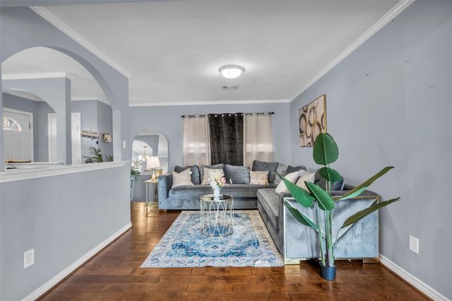 10730 Filey Lane, Houston, TX 77013