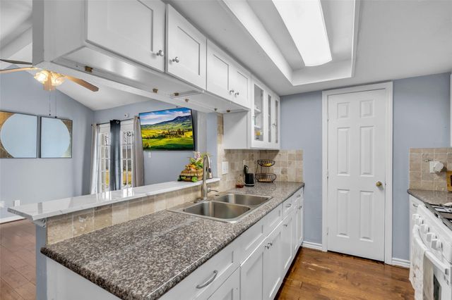 10730 Filey Lane, Houston, TX 77013