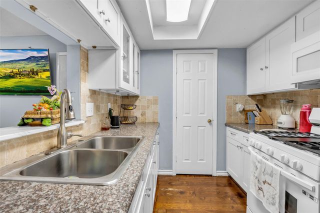 10730 Filey Lane, Houston, TX 77013